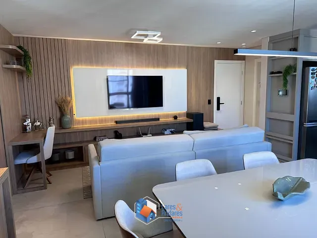 Apartamento com 115m² 2 quartos e 3 banheiros, à venda, no bairro Centro em Itajaí