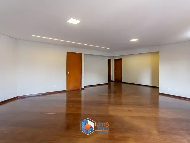 Apartamento com 136m² 3 quartos e 5 banheiros, à venda, no bairro Jardim em Santo André