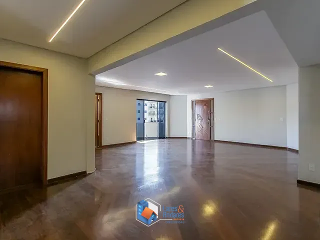 Apartamento com 136m² 3 quartos e 5 banheiros, à venda, no bairro Jardim em Santo André
