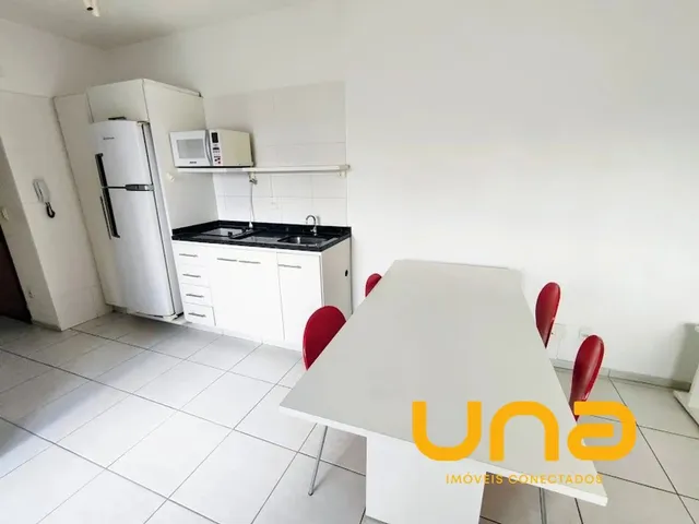 Apartamento 1 quarto e 1 banheiro, para alugar, no bairro CENTRO em Curitiba