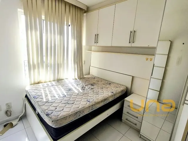 Apartamento 2 quartos e 1 banheiro, para alugar, no bairro CENTRO em Curitiba