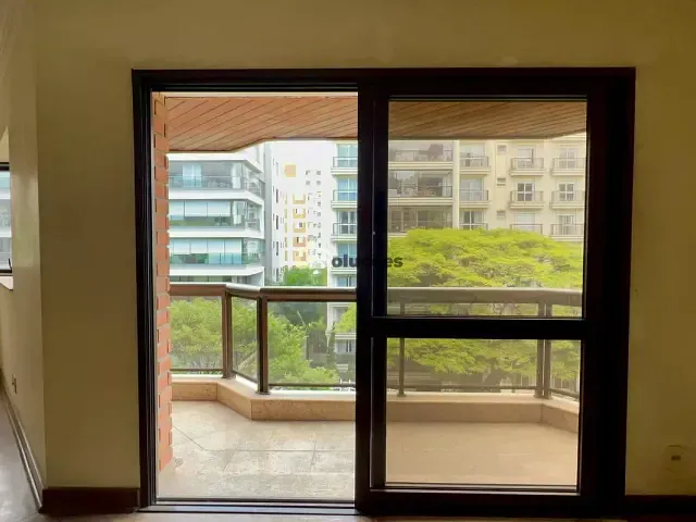 Apartamento 4 quartos e 5 banheiros, à venda, no bairro Jardim Paulista em São Paulo