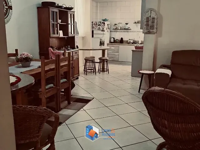 Apartamento com 630m² 3 quartos e 2 banheiros, à venda, no bairro Centro em Jaraguá Do Sul