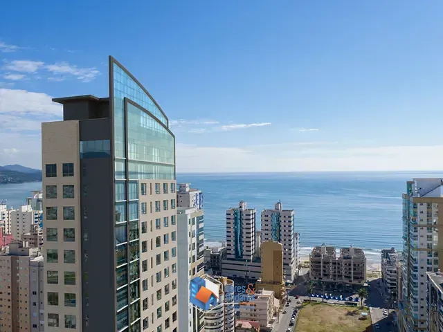 Apartamento com 41m² 2 quartos e 1 banheiro, à venda, no bairro Meia Praia em Itapema
