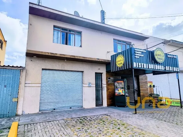 Apartamento 2 quartos e 1 banheiro, para alugar, no bairro CAPAO RASO em Curitiba