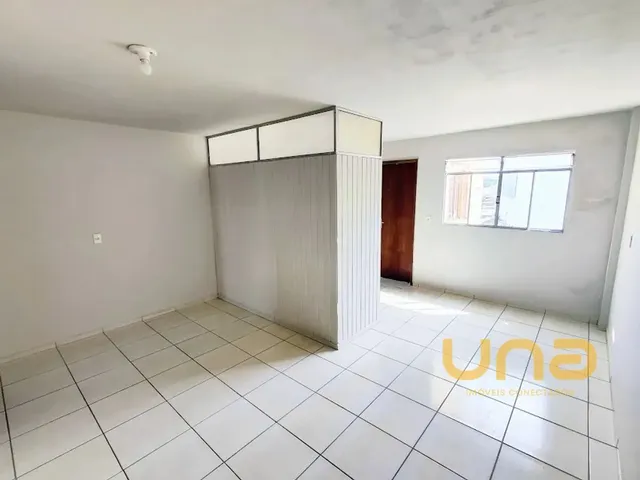 Apartamento 2 quartos e 1 banheiro, para alugar, no bairro CAPAO RASO em Curitiba