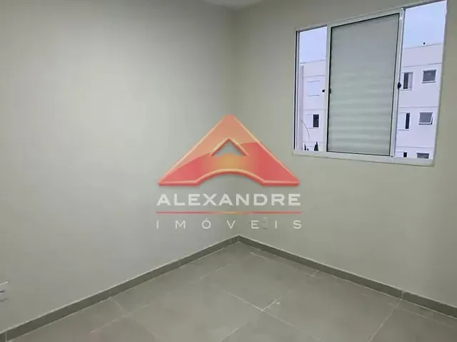 Apartamento com 10m² 2 quartos e 1 banheiro, à venda, no bairro Residencial Frei Galvão em São José Dos Campos