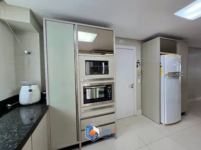 Apartamento com 151000m² 3 quartos e 5 banheiros, à venda, no bairro Centro em Balneário Camboriú