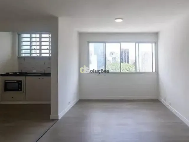 Apartamento 3 quartos e 2 banheiros, para alugar, no bairro Moema em São Paulo