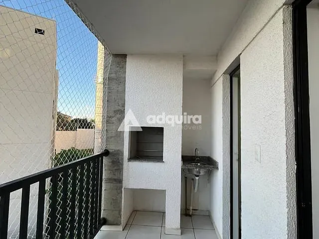 Apartamento 2 quartos e 1 banheiro, à venda, no bairro Colônia Dona Luíza em Ponta Grossa