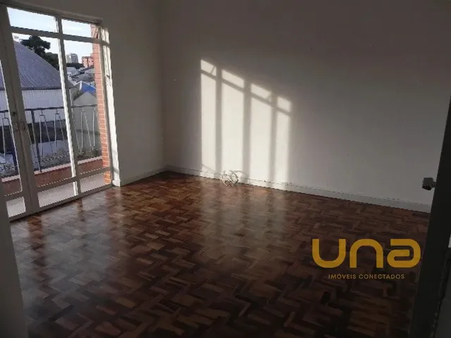 Apartamento 2 quartos e 1 banheiro, à venda, no bairro REBOUÇAS em Curitiba