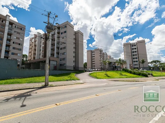 Apartamento à venda, no bairro Colônia Rio Grande em São José Dos Pinhais