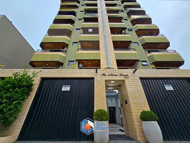 Apartamento com 95310m² 3 quartos e 2 banheiros, à venda, no bairro Centro em Balneário Camboriú