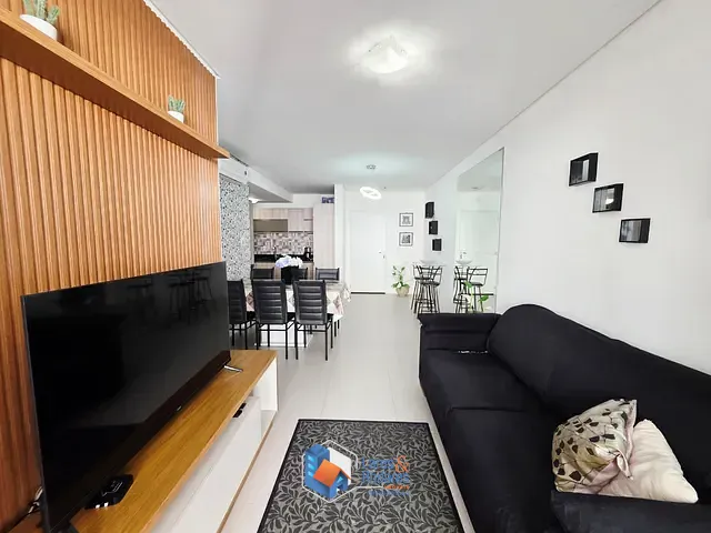 Apartamento com 5693m² 2 quartos e 2 banheiros, à venda, no bairro Ingleses do Rio Vermelho em Florianópolis