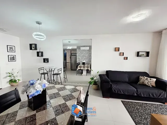 Apartamento com 5693m² 2 quartos e 2 banheiros, à venda, no bairro Ingleses do Rio Vermelho em Florianópolis