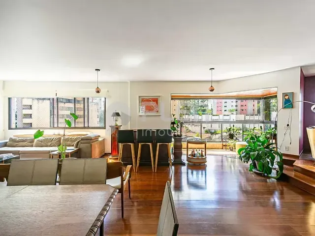 Apartamento 4 quartos e 5 banheiros, à venda, no bairro Vila Andrade em São Paulo