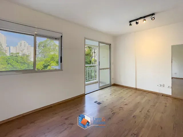 Apartamento com 31m² 1 quarto e 1 banheiro, à venda, no bairro Panamby em São Paulo
