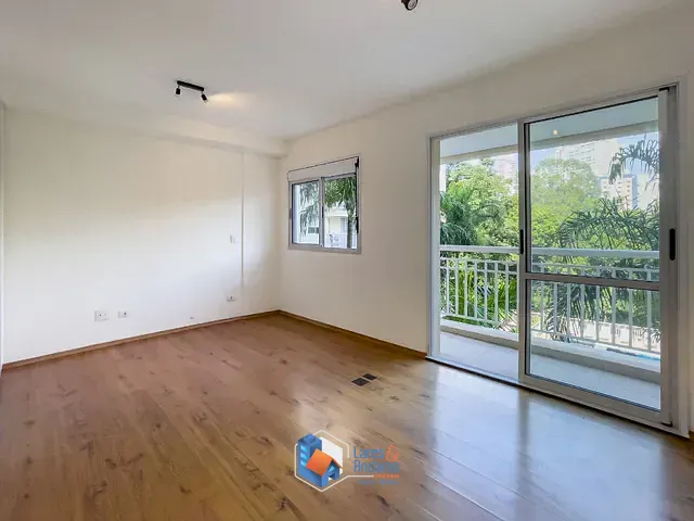 Apartamento com 31m² 1 quarto e 1 banheiro, à venda, no bairro Panamby em São Paulo