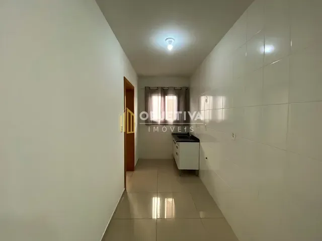 Apartamento 2 quartos e 1 banheiro, para alugar, no bairro Ideal em Novo Hamburgo