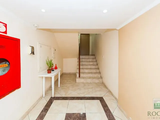 Apartamento 3 quartos e 2 banheiros, à venda, no bairro Bacacheri em Curitiba