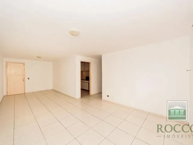 Apartamento 3 quartos e 1 banheiro, à venda, no bairro Bacacheri em Curitiba