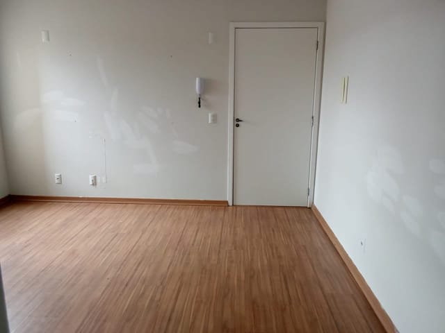 Apartamento com 57m² 2 quartos e 1 banheiro, à venda, no bairro Fragata em Pelotas