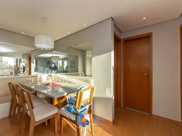 Apartamento com 56m² 2 quartos e 1 banheiro, à venda, no bairro Utinga em Santo André
