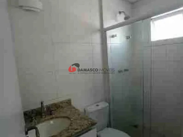 Apartamento 2 quartos e 1 banheiro, para alugar, no bairro Jardim em Santo André