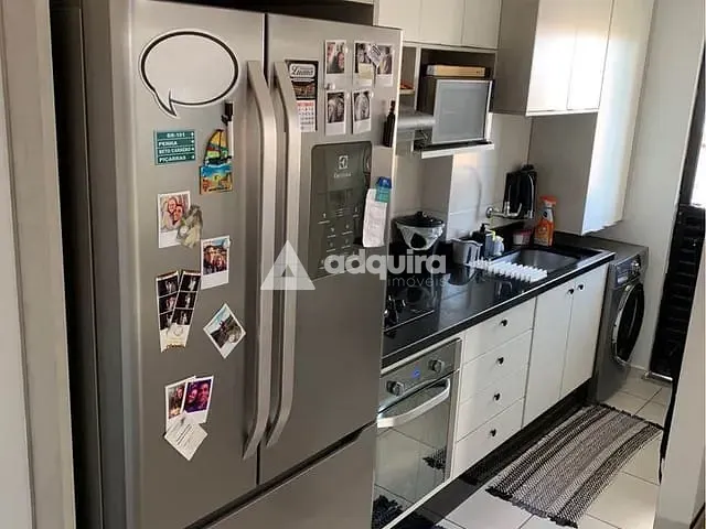 Apartamento 2 quartos e 1 banheiro, à venda, no bairro Colônia Dona Luíza em Ponta Grossa