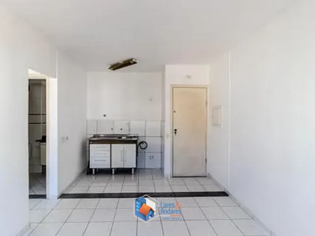 Apartamento com 32m² 1 quarto e 1 banheiro, à venda, no bairro Vila Buarque em São Paulo