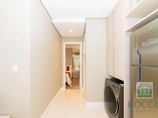 Apartamento 1 quarto e 2 banheiros, para alugar, no bairro São Francisco em Curitiba