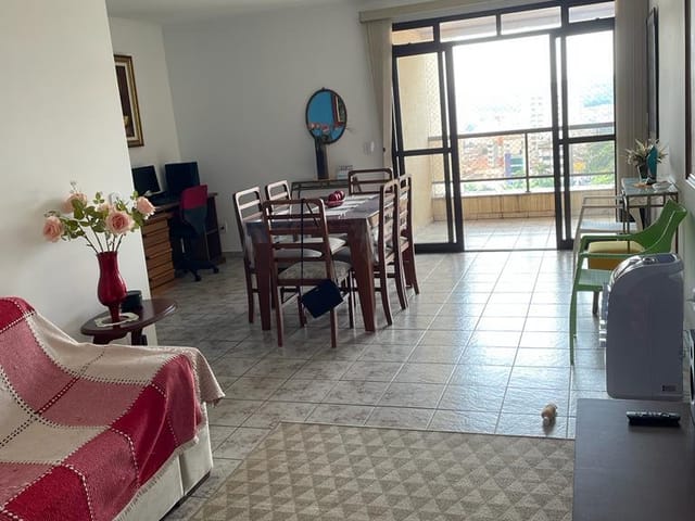 Apartamento 3 quartos e 2 banheiros, à venda, no bairro Centro em Taubaté