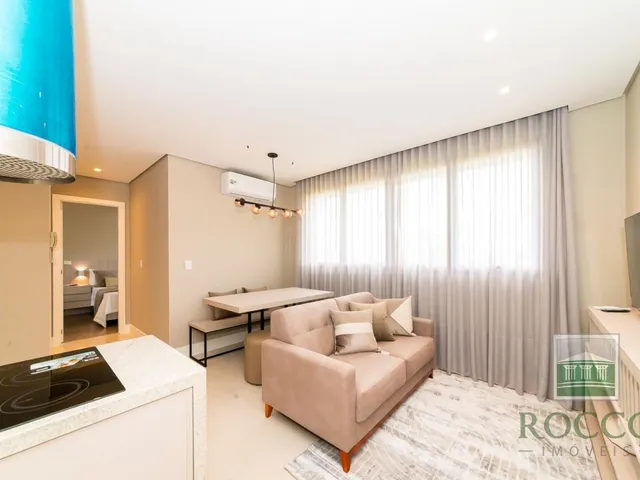 Apartamento 1 quarto e 2 banheiros, para alugar, no bairro São Francisco em Curitiba