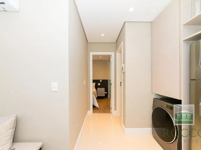 Apartamento 1 quarto e 2 banheiros, para alugar, no bairro São Francisco em Curitiba
