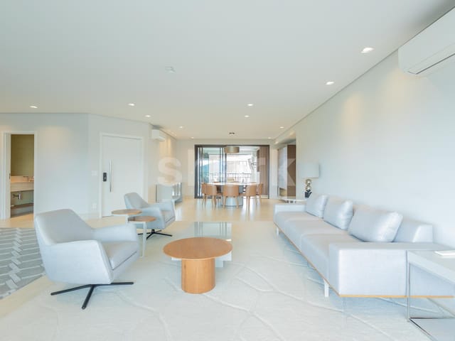 Apartamento com 285m² 3 quartos e 5 banheiros, à venda, no bairro Alphaville em Barueri