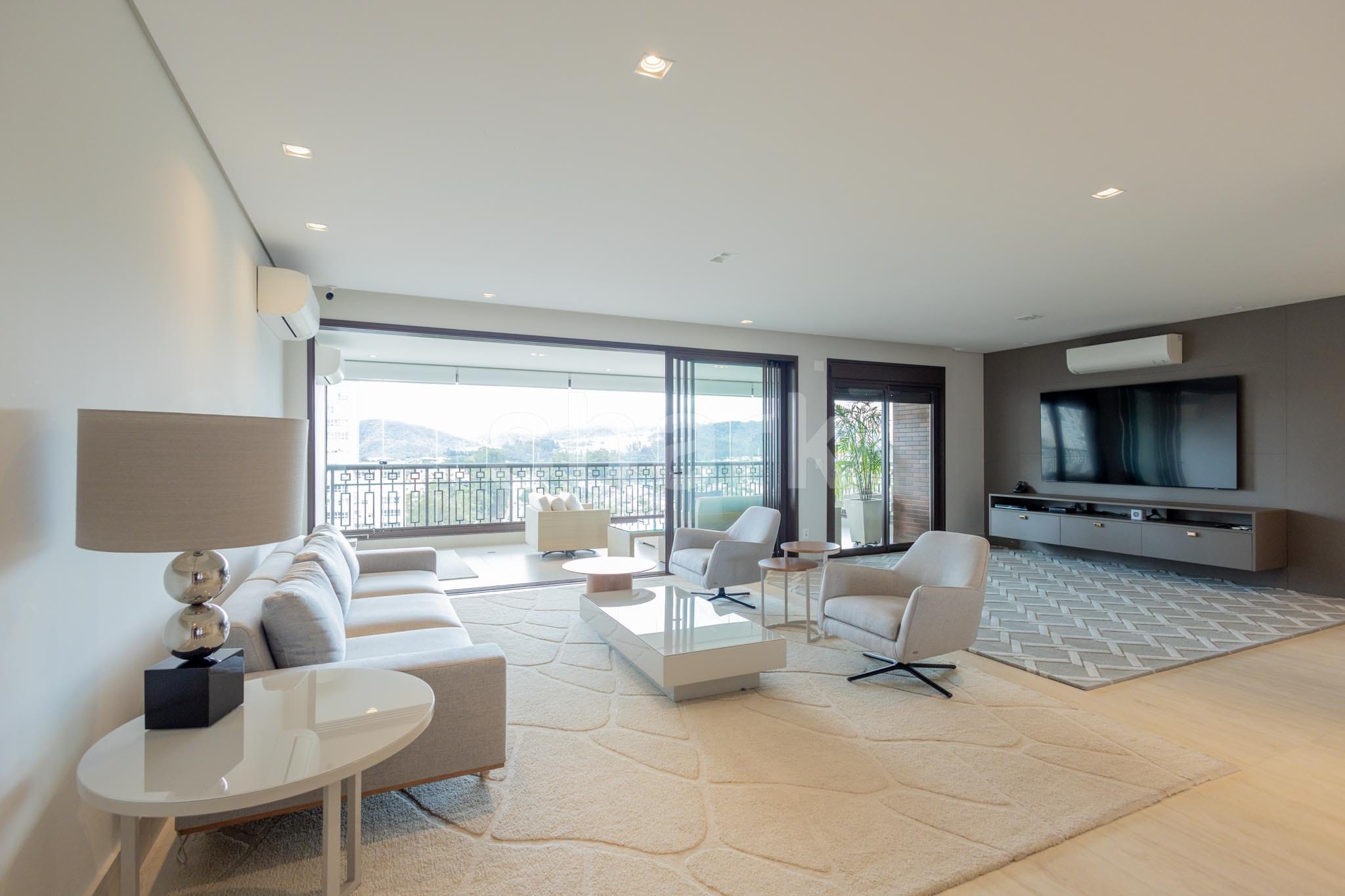 Apartamento em Alphaville — foto 1
