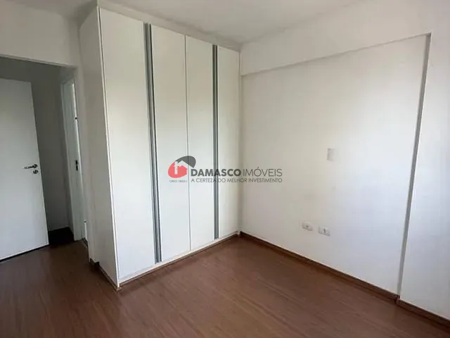 Apartamento 2 quartos e 1 banheiro, à venda, no bairro Jardim em Santo André