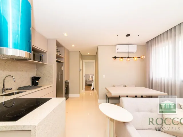 Apartamento 1 quarto e 2 banheiros, para alugar, no bairro São Francisco em Curitiba