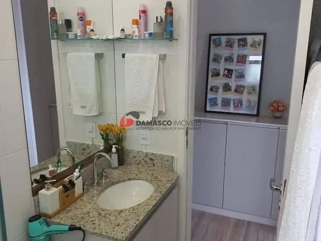 Apartamento com 90m² 2 quartos e 2 banheiros, à venda, no bairro Vila Bastos em Santo André