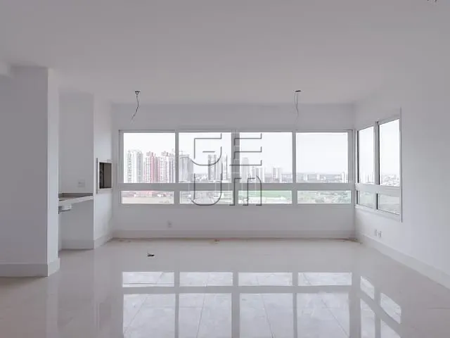 Apartamento com 162m² 3 quartos e 3 banheiros, à venda, no bairro Gleba Fazenda Palhano em Londrina