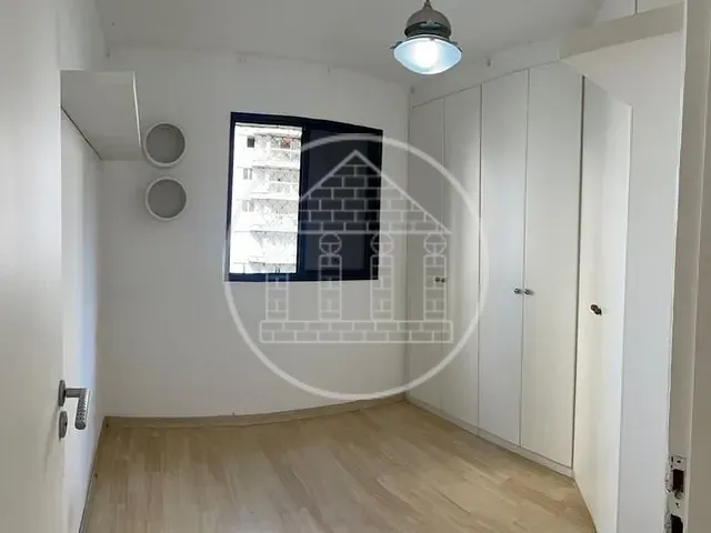 Apartamento 2 quartos e 1 banheiro, à venda, no bairro Vila Andrade em São Paulo