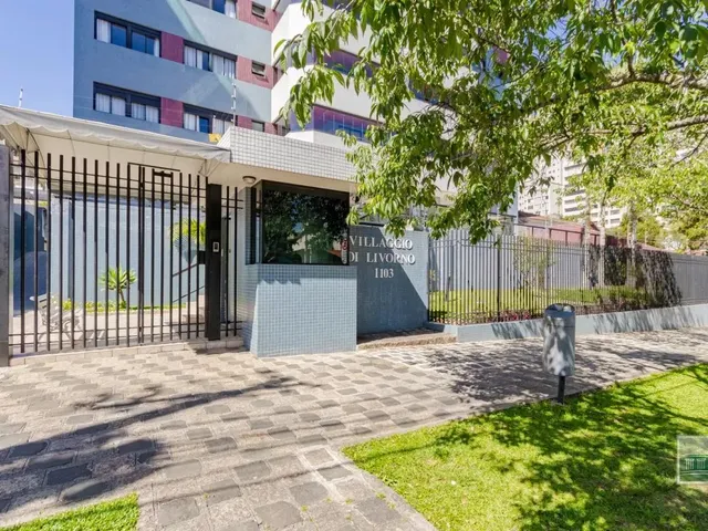 Apartamento 3 quartos e 5 banheiros, à venda, no bairro Centro em Curitiba