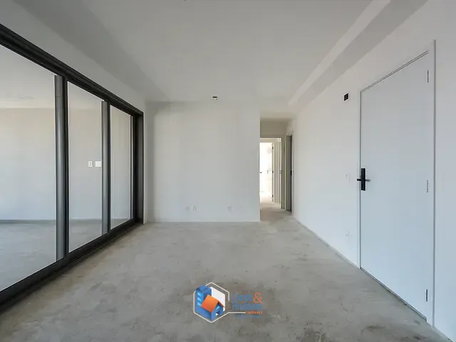 Apartamento com 170m² 3 quartos e 3 banheiros, à venda, no bairro Vila Uberabinha em São Paulo