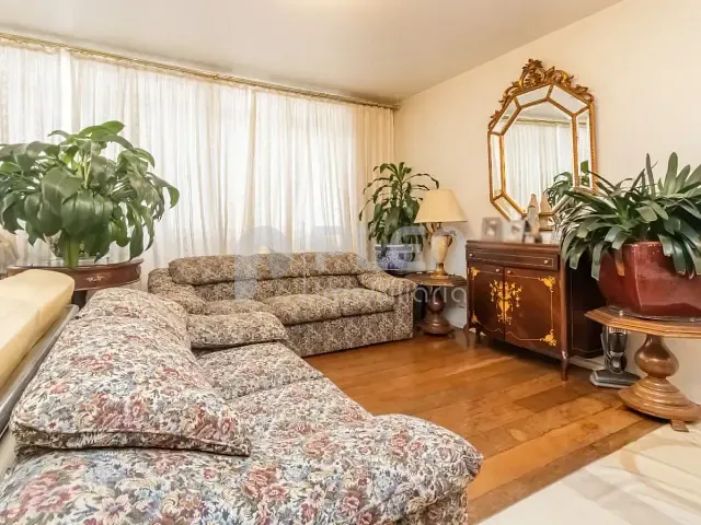 Apartamento 4 quartos e 3 banheiros, à venda, no bairro Itaim Bibi em São Paulo