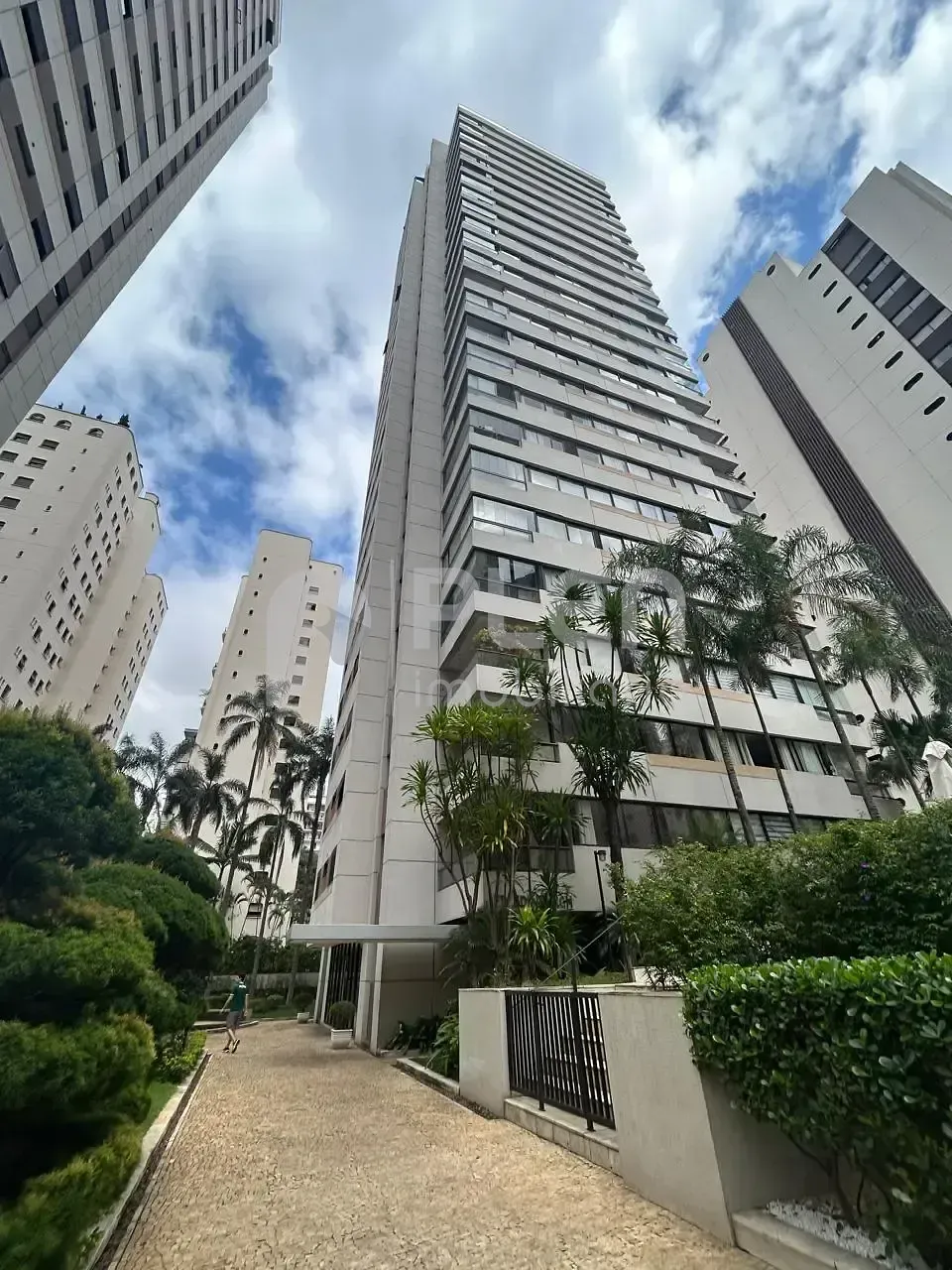 Apartamento de 4 quartos à venda em Indianópolis, São Paulo