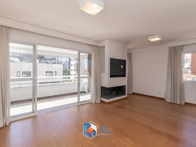 Apartamento com 137m² 3 quartos e 5 banheiros, à venda, no bairro Vila Olímpia em São Paulo