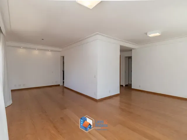 Apartamento com 137m² 3 quartos e 5 banheiros, à venda, no bairro Vila Olímpia em São Paulo