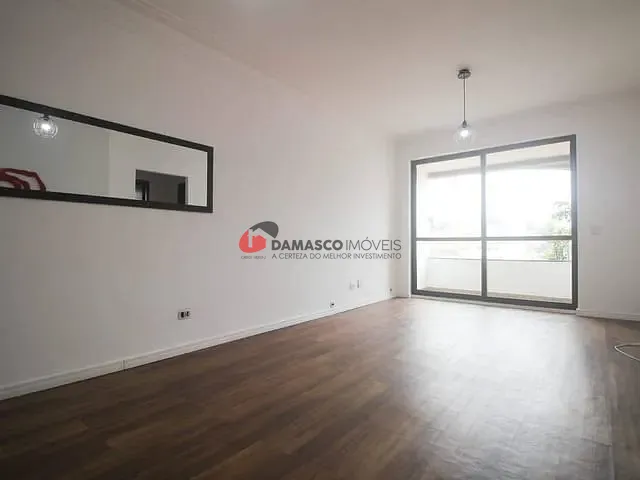 Apartamento 2 quartos e 2 banheiros, para alugar, no bairro Vila Valparaíso em Santo André