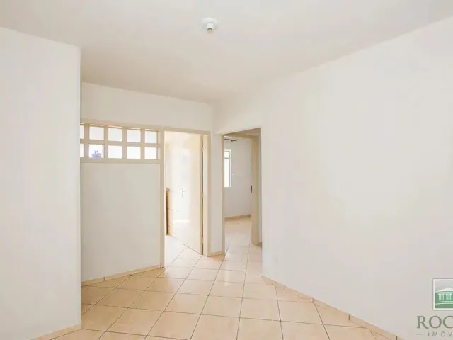 Apartamento 1 quarto e 1 banheiro, para alugar, no bairro Sítio Cercado em Curitiba