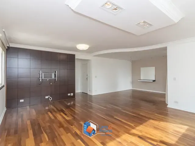 Apartamento com 168m² 3 quartos e 3 banheiros, à venda, no bairro Itaim Bibi em São Paulo